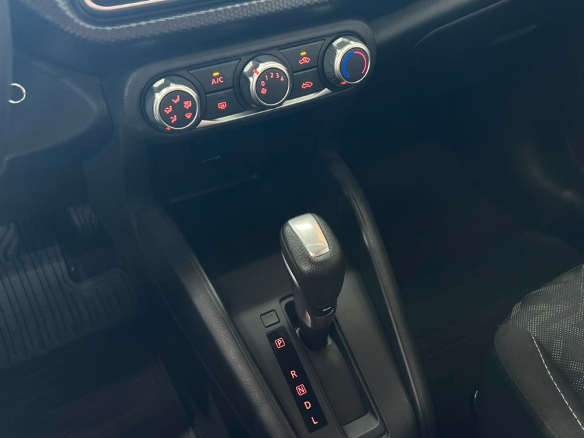 nissan kicks play 1.6 16v flexstart sense xtronic flex 4p automatico 202512