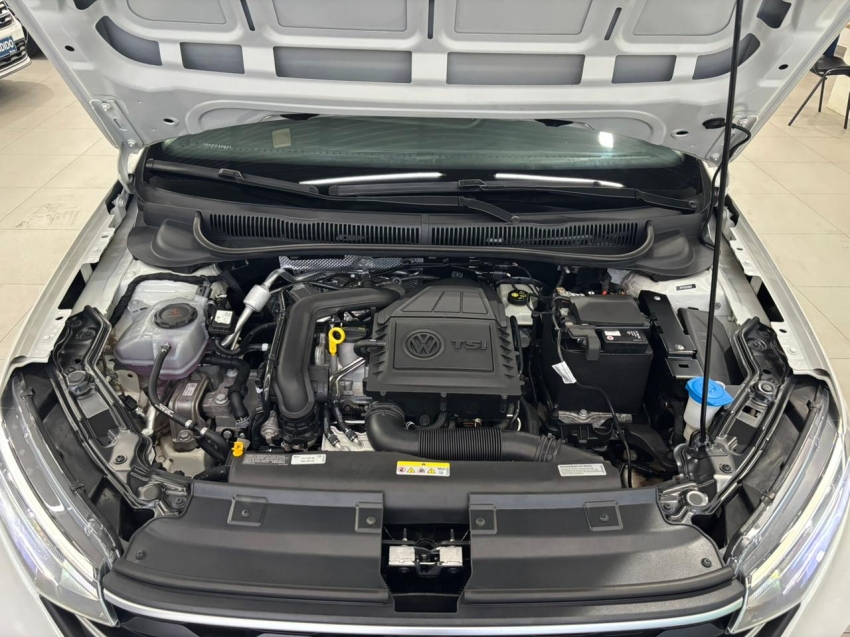 volkswagen nivus 1.0 200 tsi total flex comfortline automatico 4p 202410