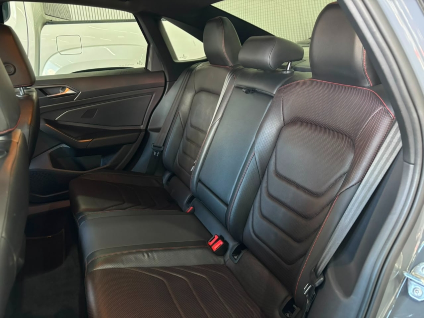 volkswagen jetta 2.0 350 tsi gasolina gli dsg 4p automatico 202414
