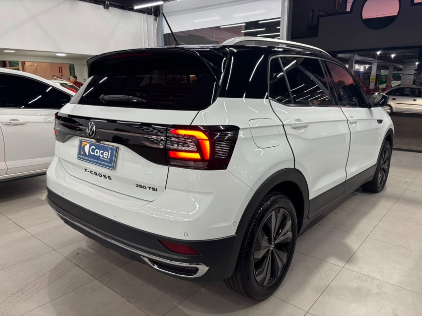volkswagen t-cross 1.4 250 tsi total flex highline automatico 4p 20243