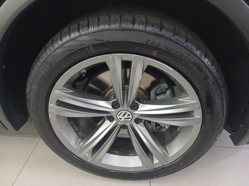 volkswagen tiguan 2.0 350 tsi gasolina allspace r-line 4motion dsg 1.9 4p automatico 201921