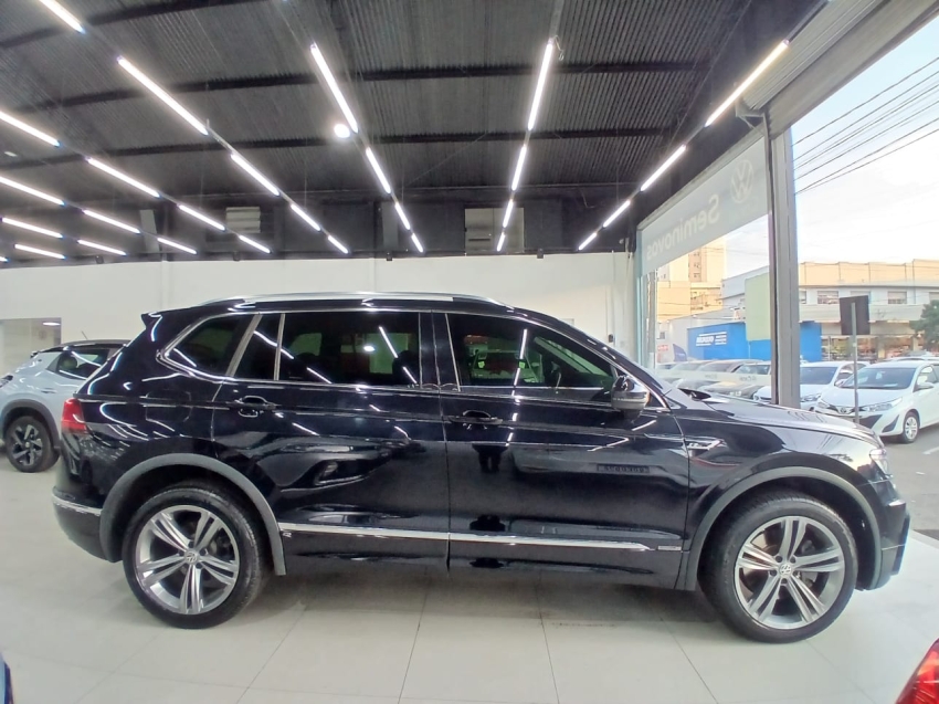 volkswagen tiguan 2.0 350 tsi gasolina allspace r-line 4motion dsg 1.9 4p automatico 201915