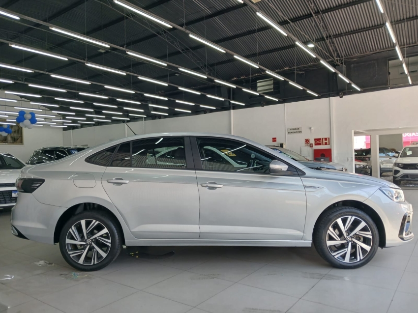volkswagen virtus 1.0 200 tsi highline automatico flex 4p 20233