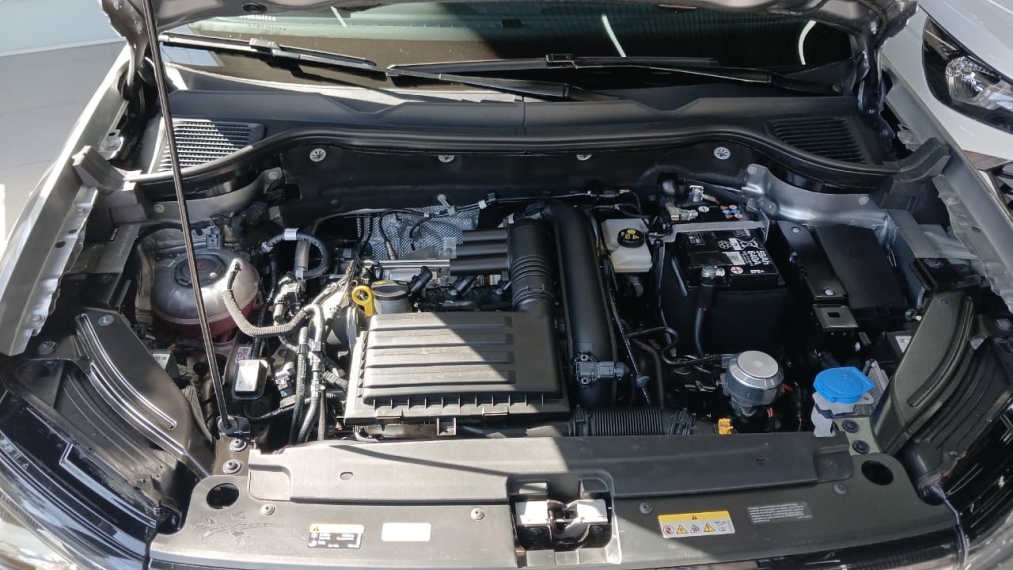 volkswagen taos 1.4 250 tsi total flex highline automatico 4p 202621