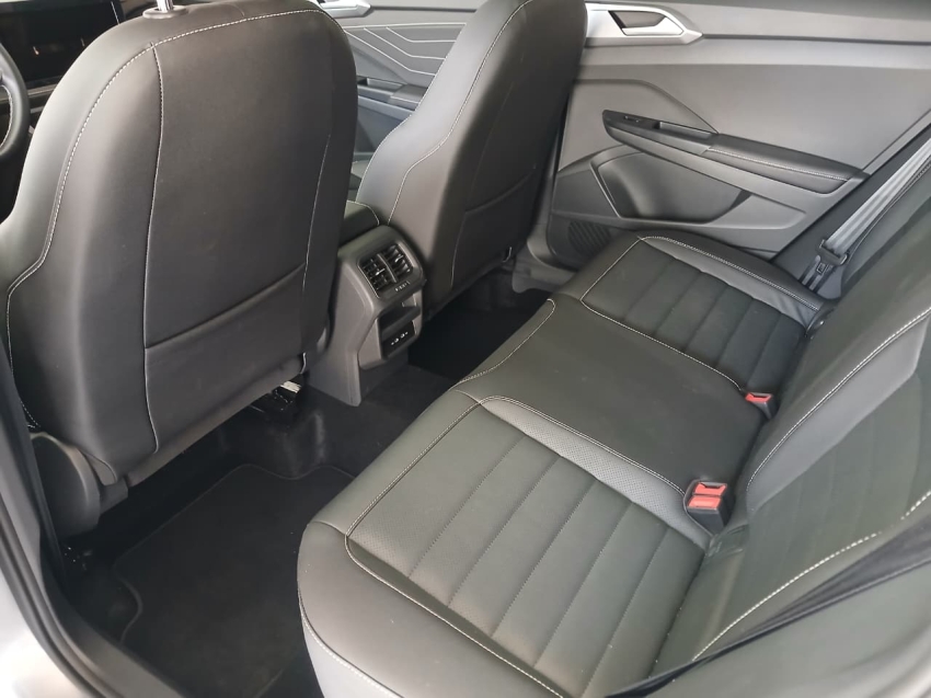 volkswagen taos 1.4 250 tsi total flex highline automatico 4p 202615