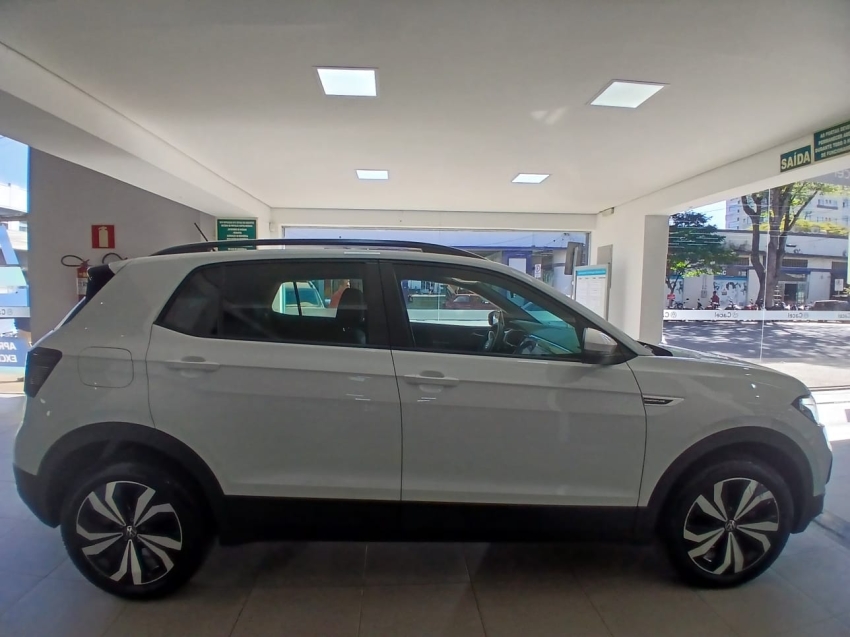 volkswagen t-cross 1.0 200 tsi total flex comfortline automatico 4p 202416