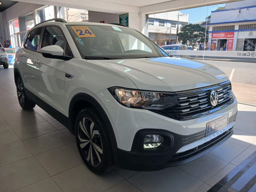 volkswagen t-cross 1.0 200 tsi total flex comfortline automatico 4p 20243