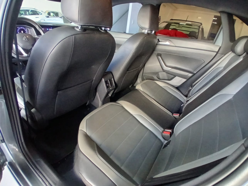 volkswagen taos 1.4 250 tsi total flex comfortline automatico 4p 202414