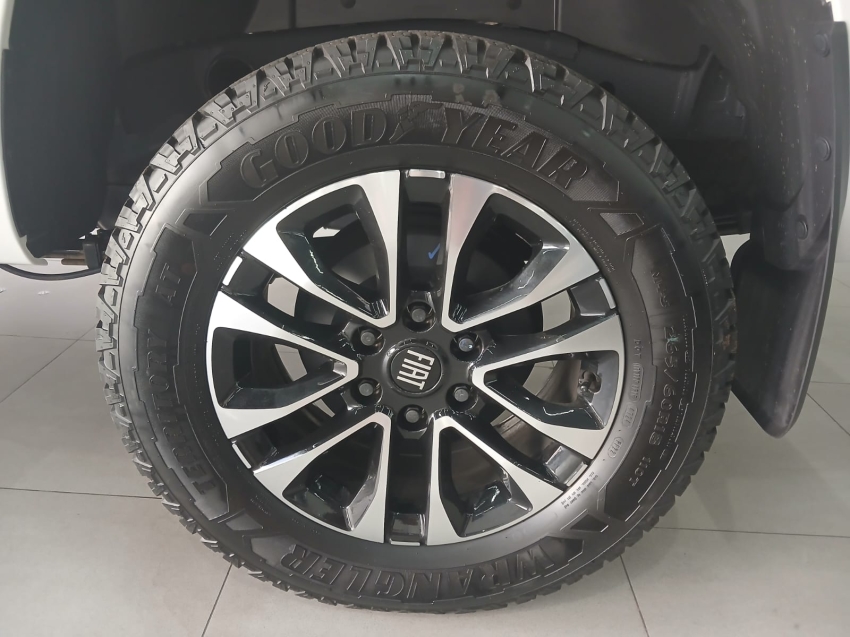 fiat titano 2.2 turbo diesel ranch 4x4 at6 2.1 4p automatico 202520