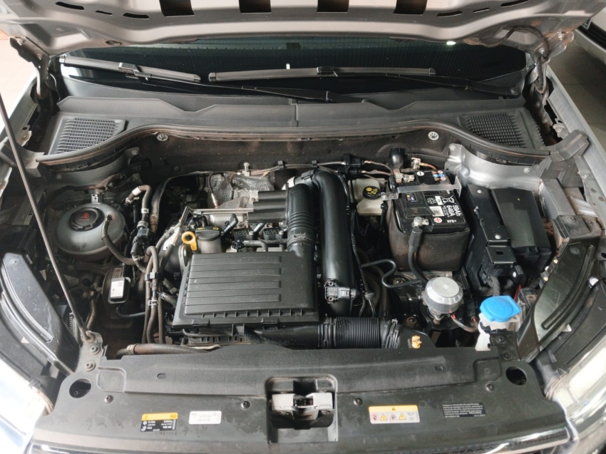 volkswagen taos 1.4 250 tsi total flex highline automatico 4p 202320