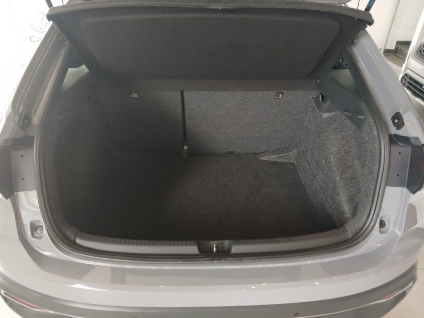 volkswagen nivus 1.0 200 tsi total flex highline automatico 4p 202316