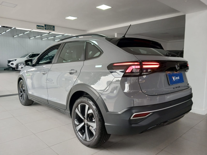 volkswagen nivus 1.0 200 tsi total flex highline automatico 4p 20234