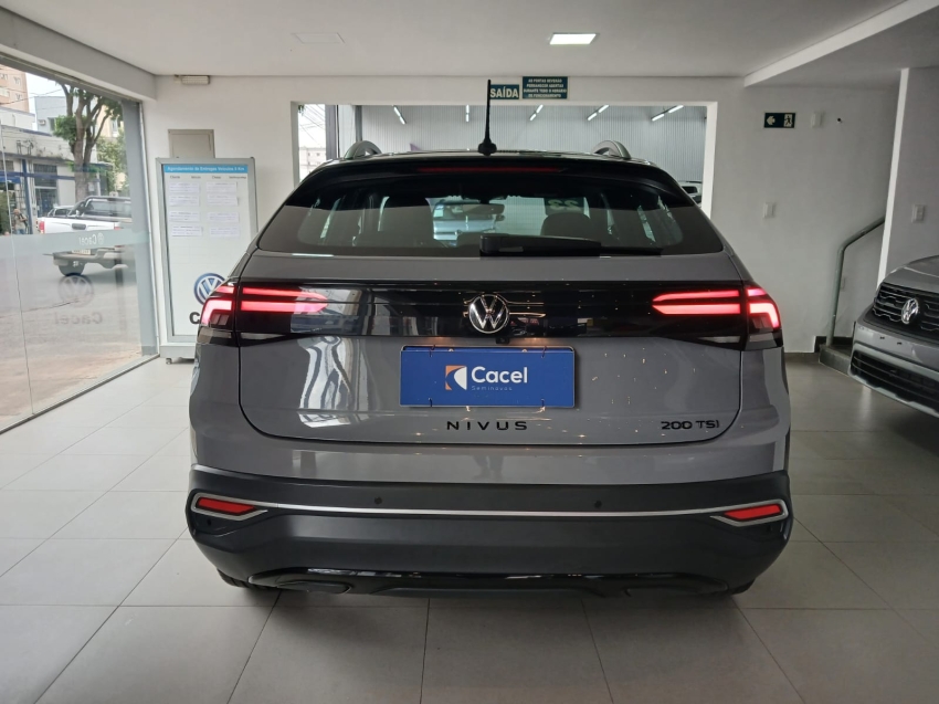 volkswagen nivus 1.0 200 tsi total flex highline automatico 4p 20235