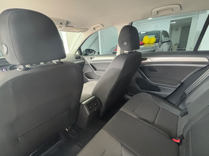 volkswagen golf 1.0 tsi comfortline 12v total flex 4p manual 9.9 201712