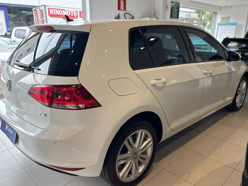 volkswagen golf 1.0 tsi comfortline 12v total flex 4p manual 9.9 20176