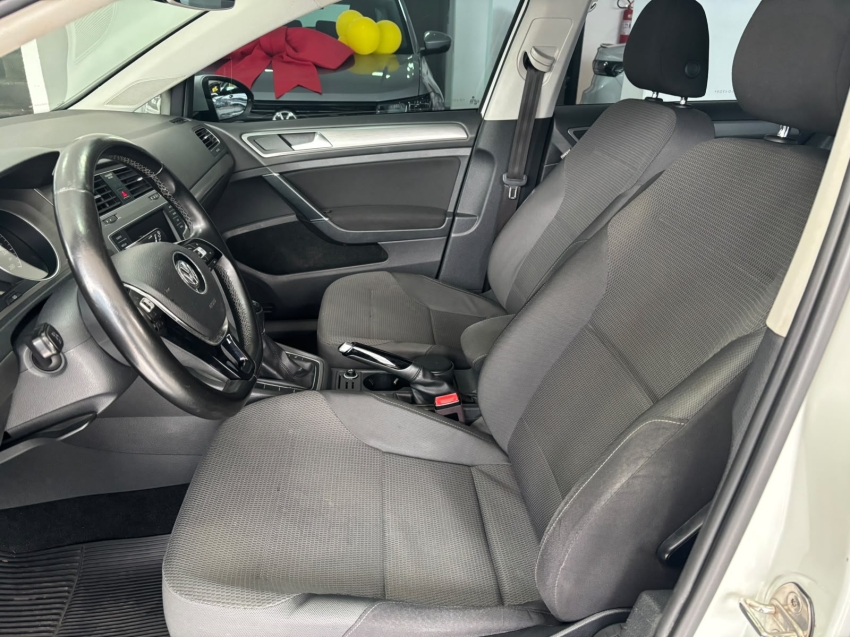 volkswagen golf 1.0 tsi comfortline 12v total flex 4p manual 9.9 201711