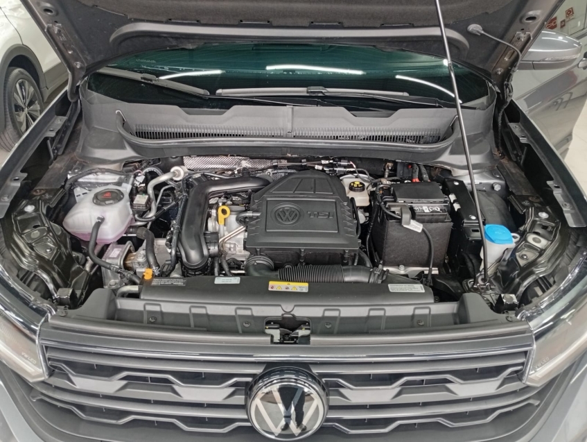 volkswagen t-cross 1.0 200 tsi total flex automatico 4p 202613