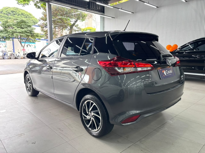 toyota yaris 1.5 16v flex xls multidrive 4p automatico 20253