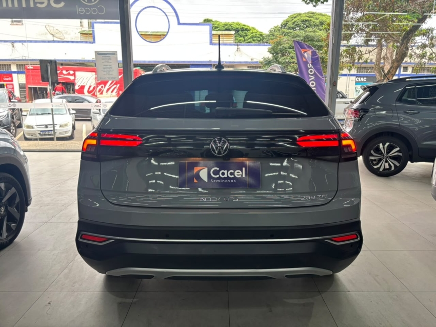 volkswagen nivus 1.0 200 tsi total flex highline automatico 4p 20245