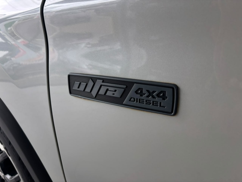 fiat toro 2.0 16v turbo diesel ultra 4wd at9 4p automatico 20247