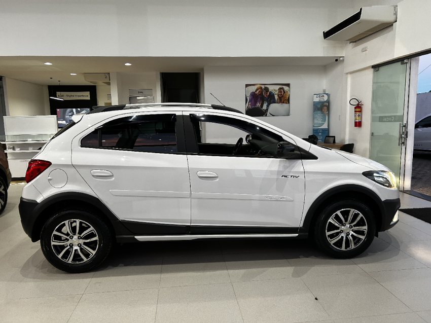 chevrolet onix 1.4 mpfi activ 8v flex 4p manual 20174