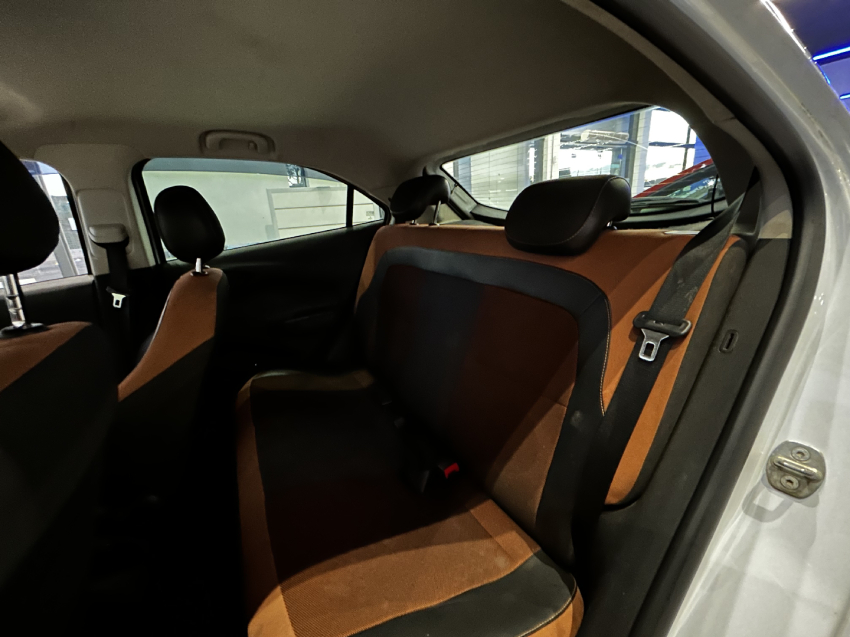 chevrolet onix 1.4 mpfi activ 8v flex 4p manual 201716