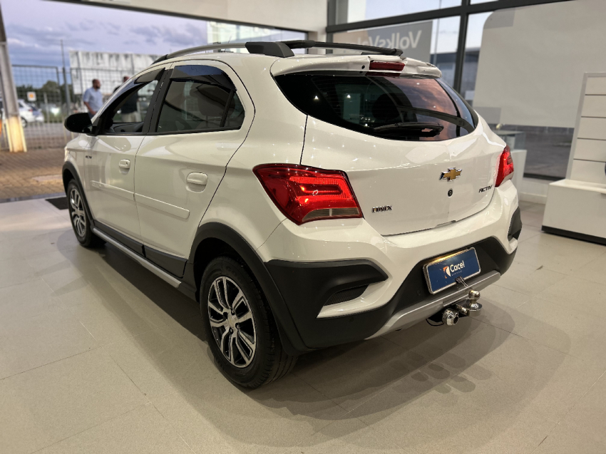 chevrolet onix 1.4 mpfi activ 8v flex 4p manual 20175