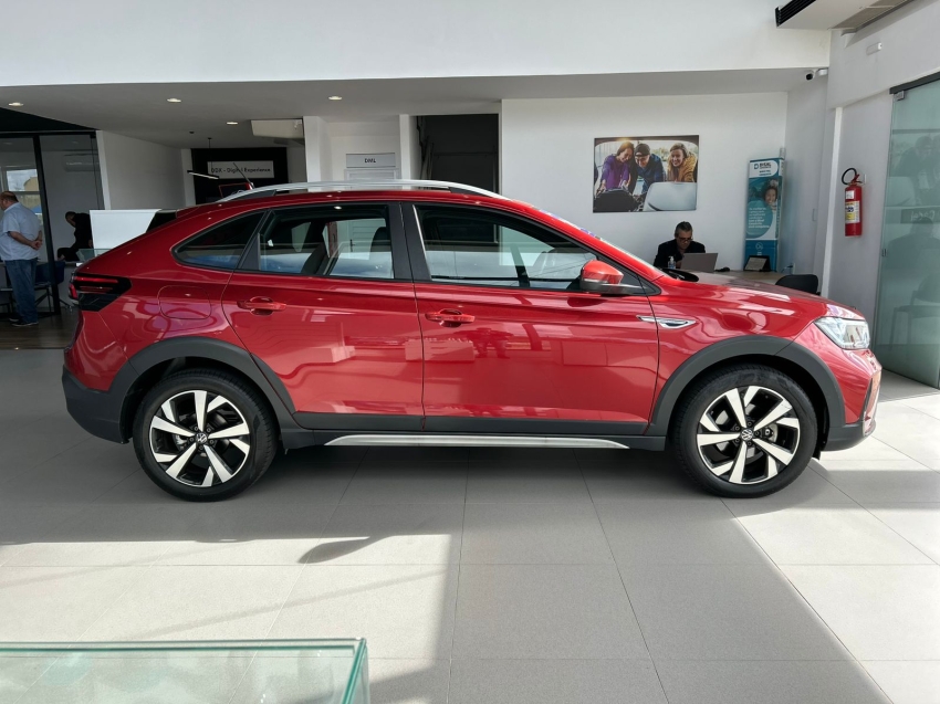 volkswagen nivus 1.0 200 tsi total flex highline automatico 4p 20247