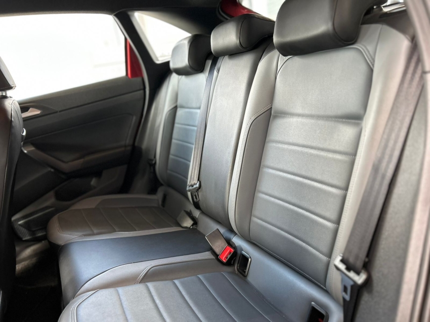 volkswagen nivus 1.0 200 tsi total flex highline automatico 4p 202410