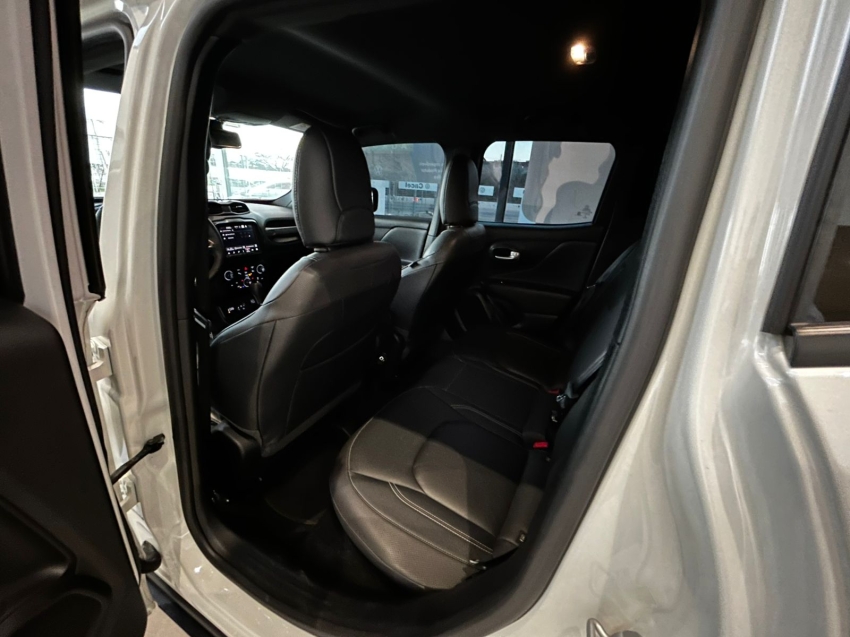 jeep renegade 1.3 t270 turbo flex s 4x4 at9 4p automatico 202219