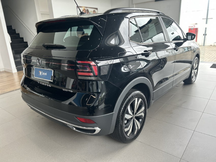 volkswagen t-cross 1.0 200 tsi total flex comfortline automatico 4p 20243