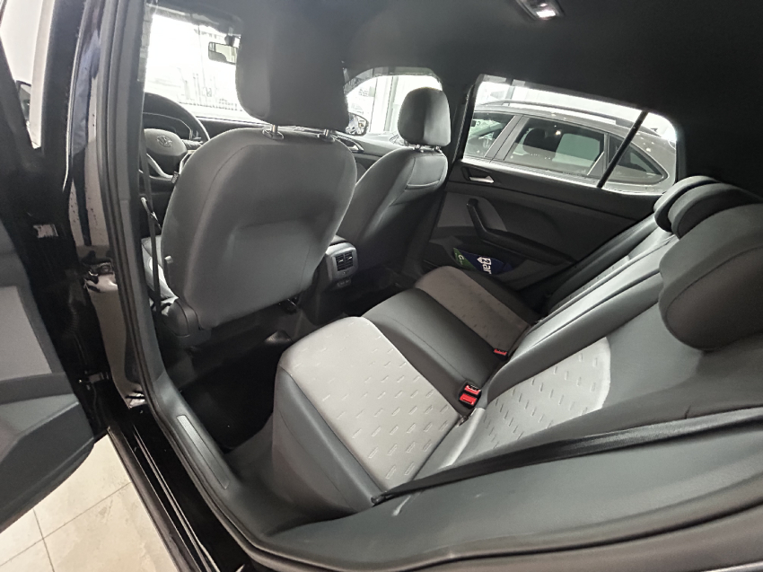 volkswagen t-cross 1.0 200 tsi total flex comfortline automatico 4p 202414