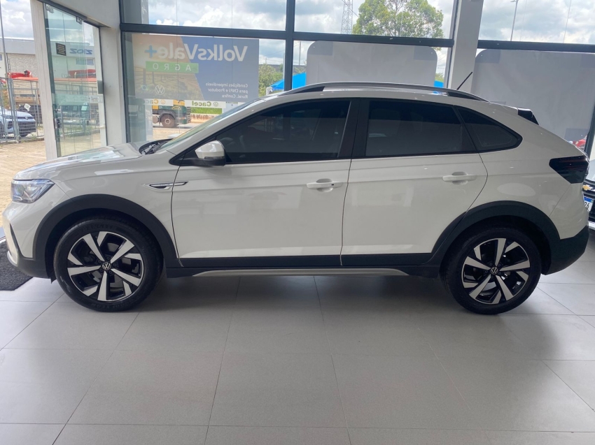 volkswagen nivus 1.0 200 tsi total flex highline automatico 4p 20245