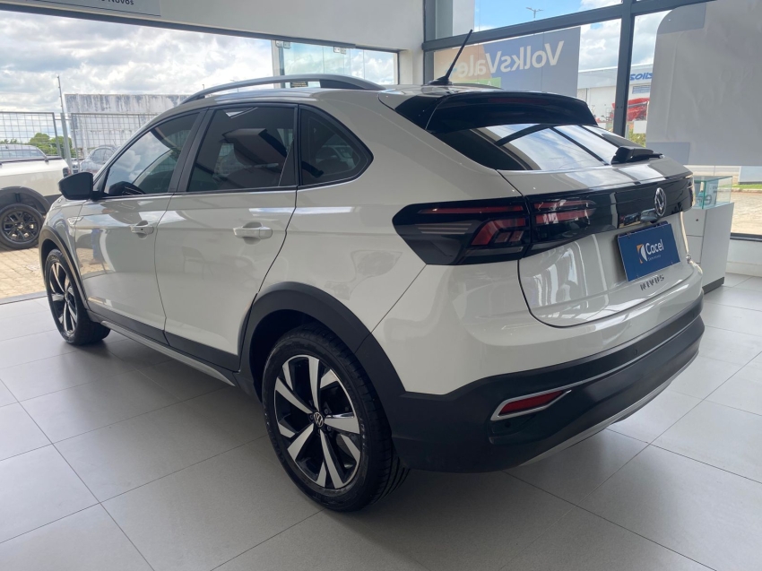 volkswagen nivus 1.0 200 tsi total flex highline automatico 4p 20249