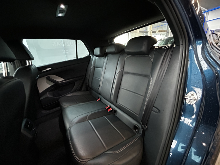 volkswagen t-cross 1.4 250 tsi total flex highline automatico 4p 202316