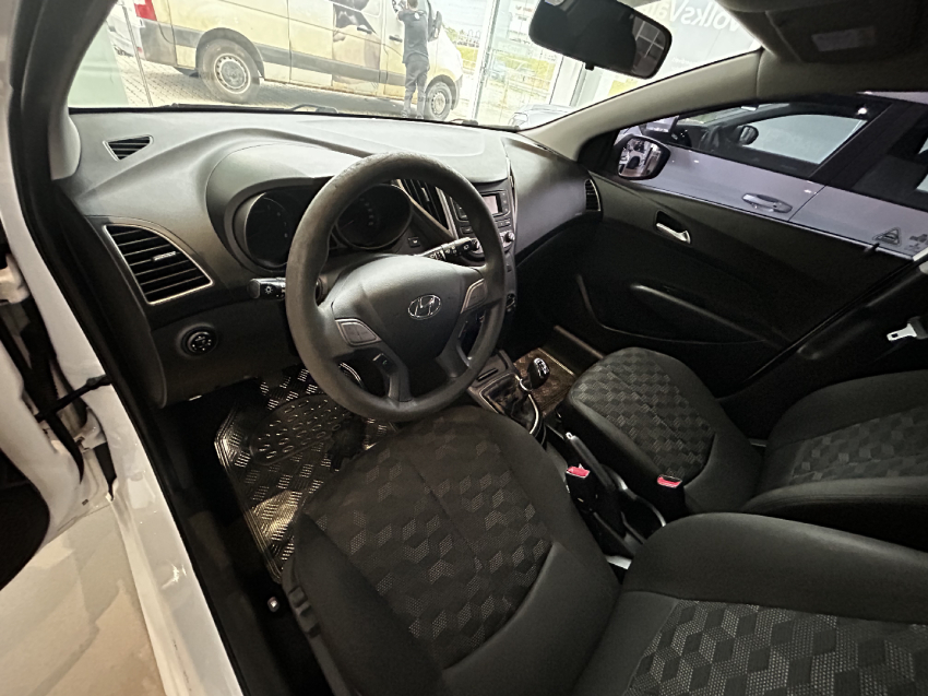 hyundai hb20 1.6 comfort plus 16v flex 4p manual 201714