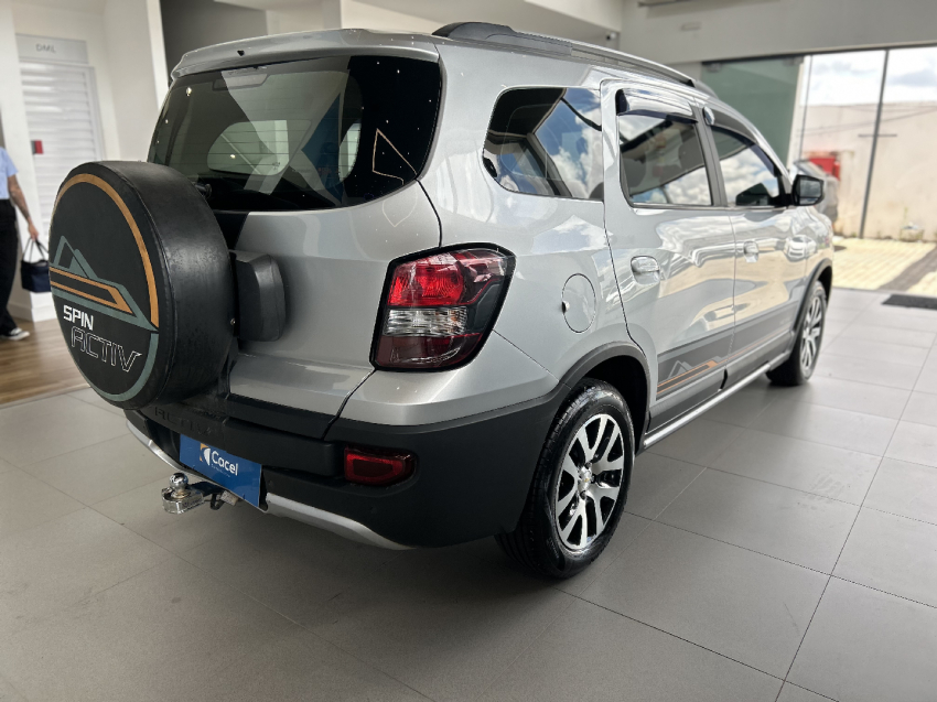 chevrolet spin 1.8 activ 8v flex 4p automatico 20185