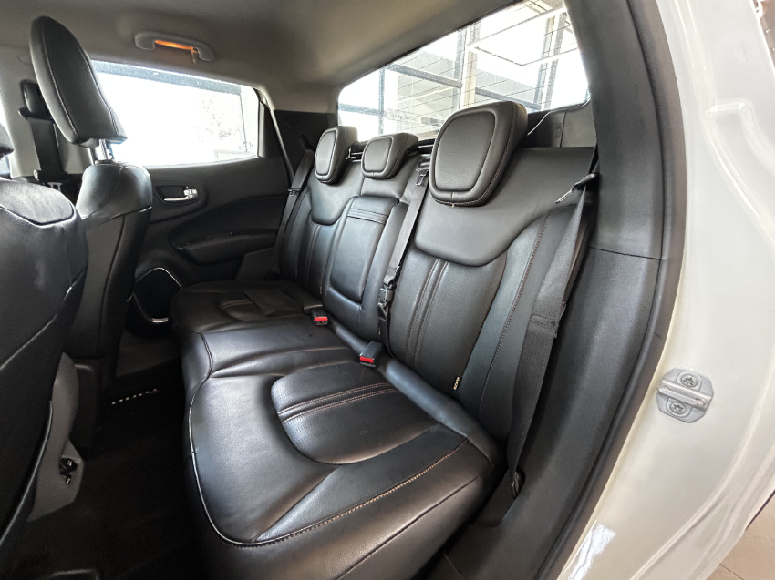 fiat toro 2.0 16v turbo diesel volcano 4wd at9 4p automatico 201915