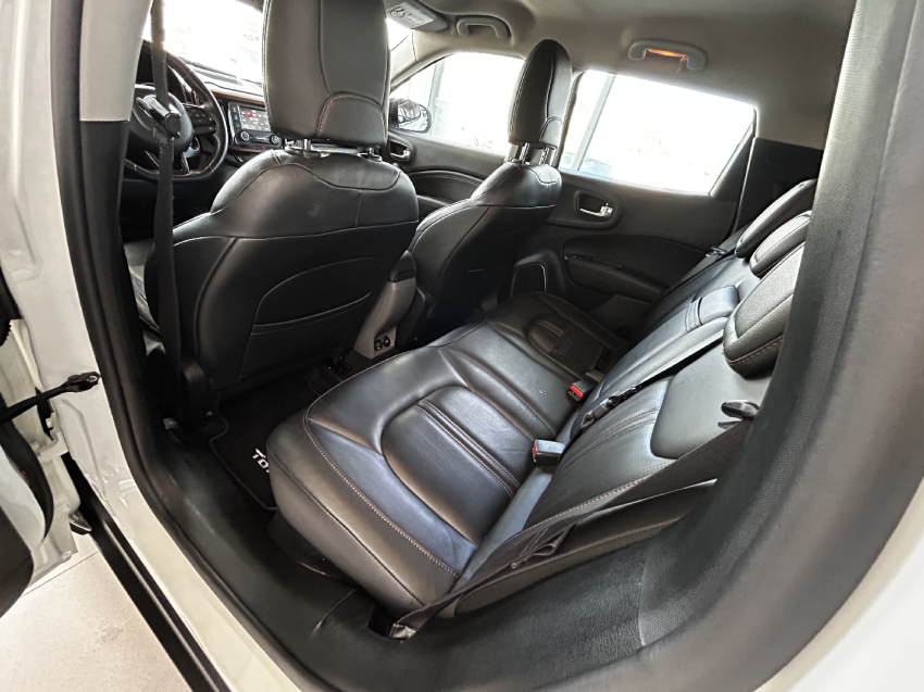 fiat toro 2.0 16v turbo diesel volcano 4wd at9 4p automatico 201916