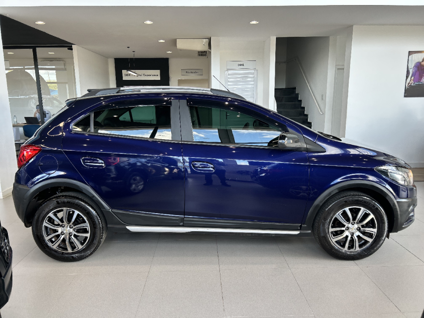 chevrolet onix 1.4 mpfi activ 8v flex 4p automatico 20183