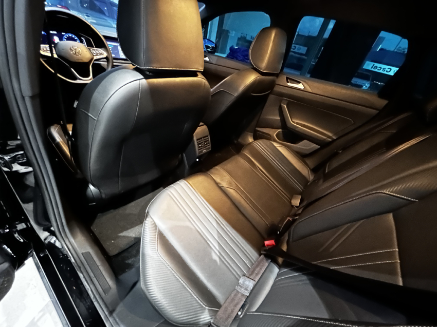 volkswagen nivus 1.0 200 tsi total flex highline automatico 4p 202516