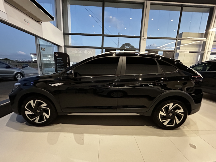 volkswagen nivus 1.0 200 tsi total flex highline automatico 4p 20257