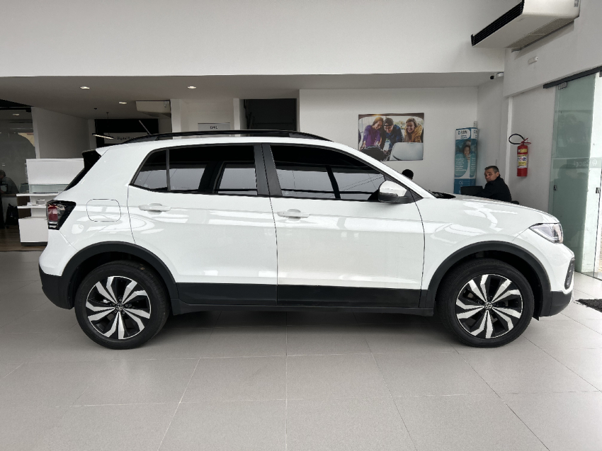 volkswagen t-cross 1.0 200 tsi total flex comfortline automatico 4p 20254