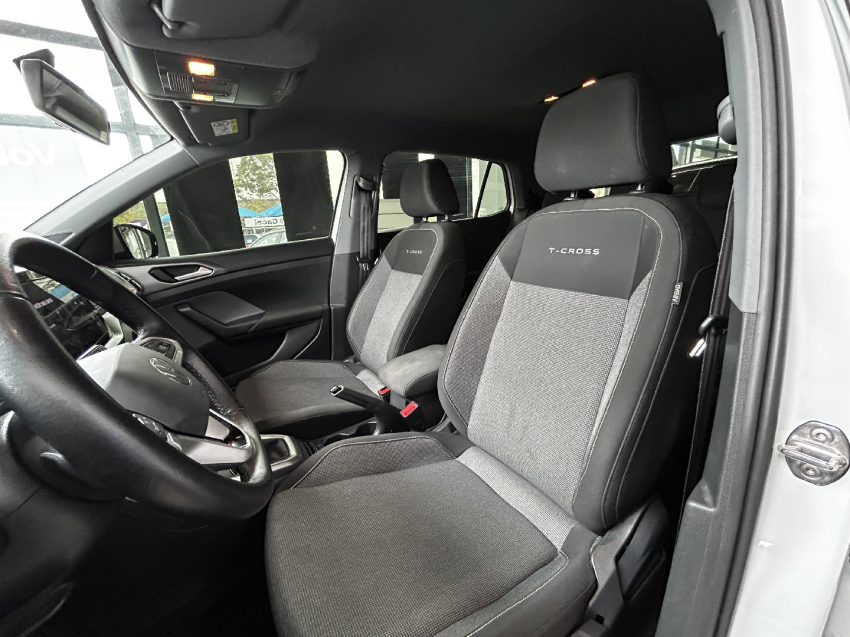 volkswagen t-cross 1.0 200 tsi total flex comfortline automatico 4p 202515