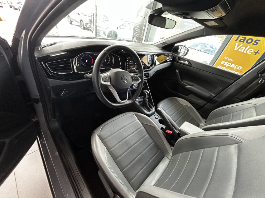 volkswagen nivus 1.0 200 tsi total flex highline automatico 4p 202312