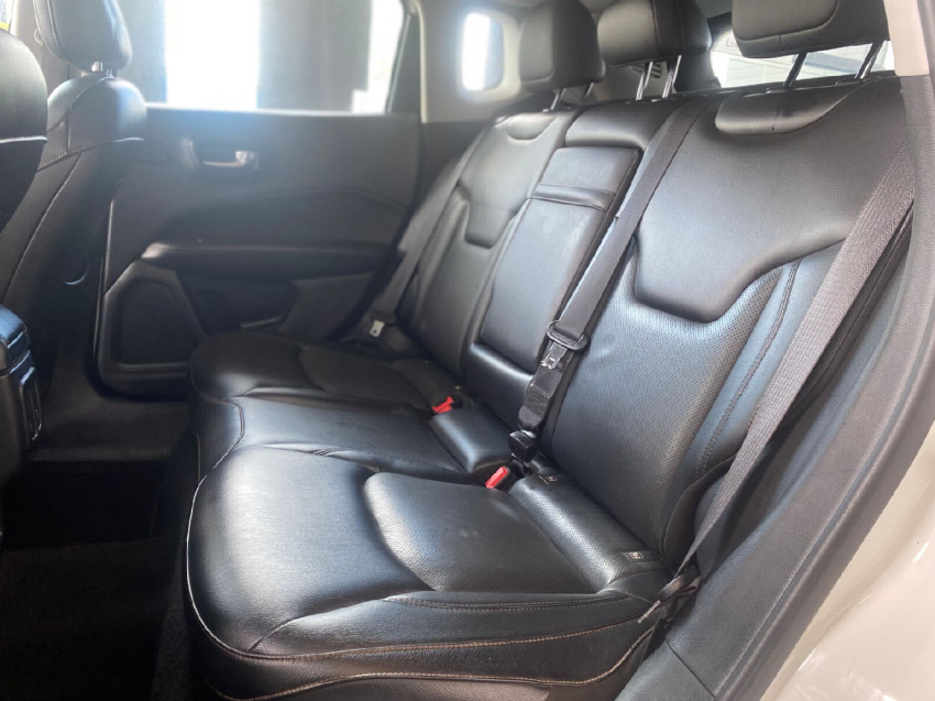 jeep compass 2.0 16v diesel longitude 4x4 automatico flex 4p 201819