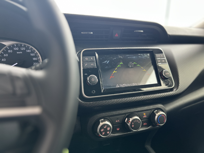 nissan kicks play 1.6 16v flexstart sense xtronic flex 4p automatico 202511