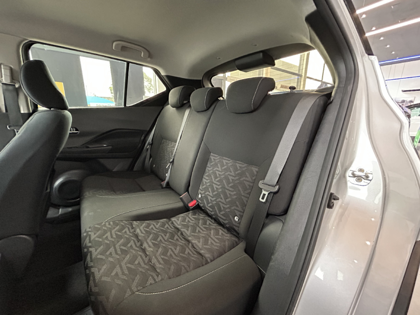 nissan kicks play 1.6 16v flexstart sense xtronic flex 4p automatico 202515