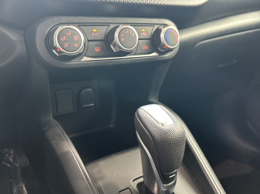 nissan kicks play 1.6 16v flexstart sense xtronic flex 4p automatico 202512