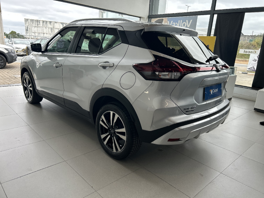 nissan kicks play 1.6 16v flexstart sense xtronic flex 4p automatico 20256